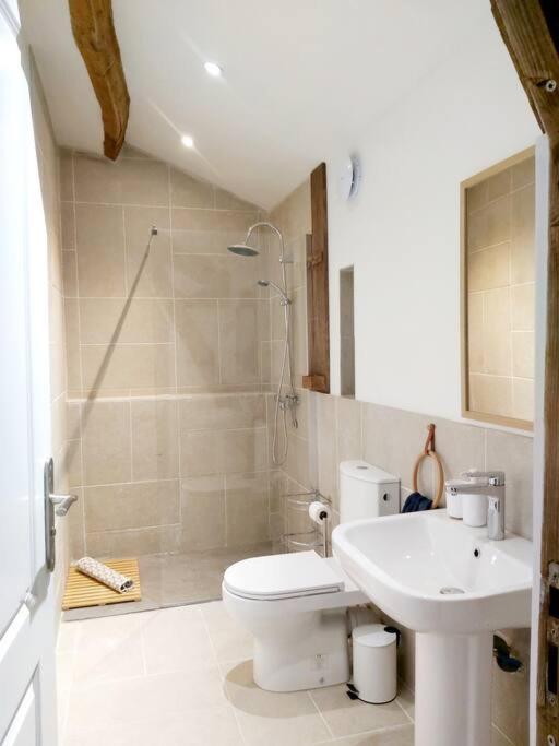 Beautiful 2 Bed Cottage With Swimming Pool Pagéas Exterior photo