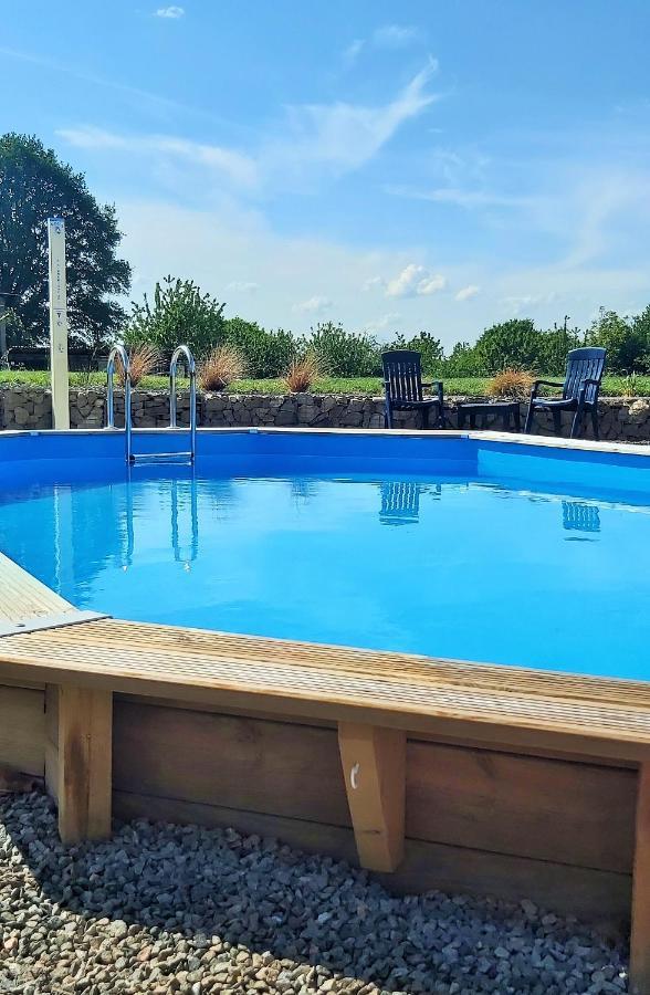 Beautiful 2 Bed Cottage With Swimming Pool Pagéas Exterior photo